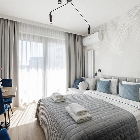 Apartmanhotel Break Zurawie Ii 4*